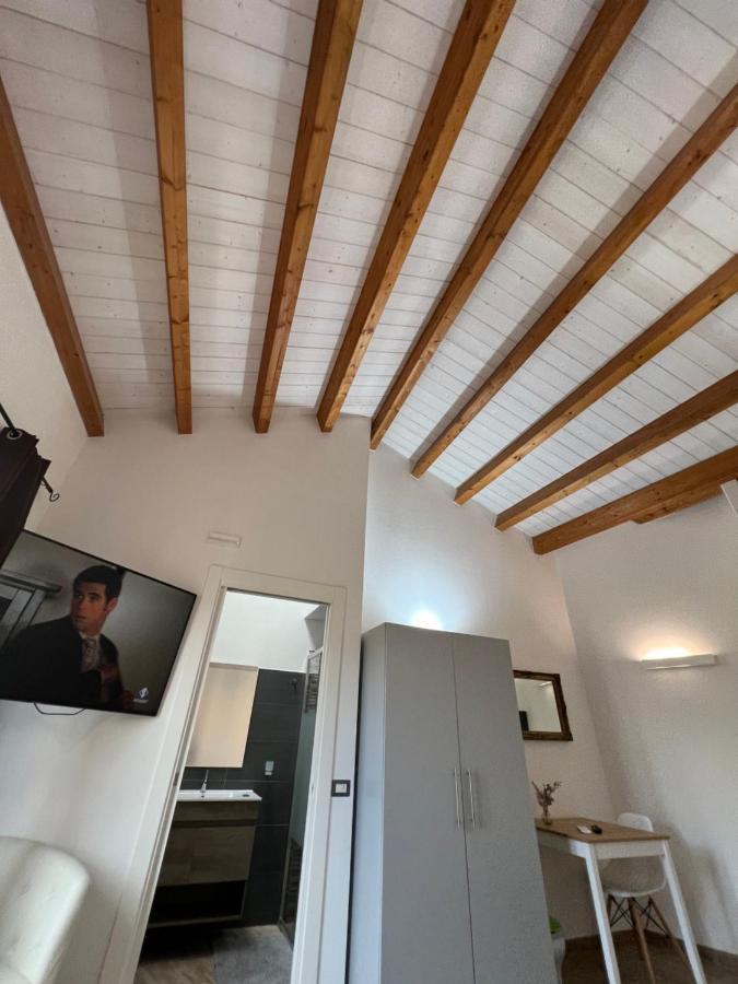 Appartement L'Angelo Bianco 2 à Pula Extérieur photo